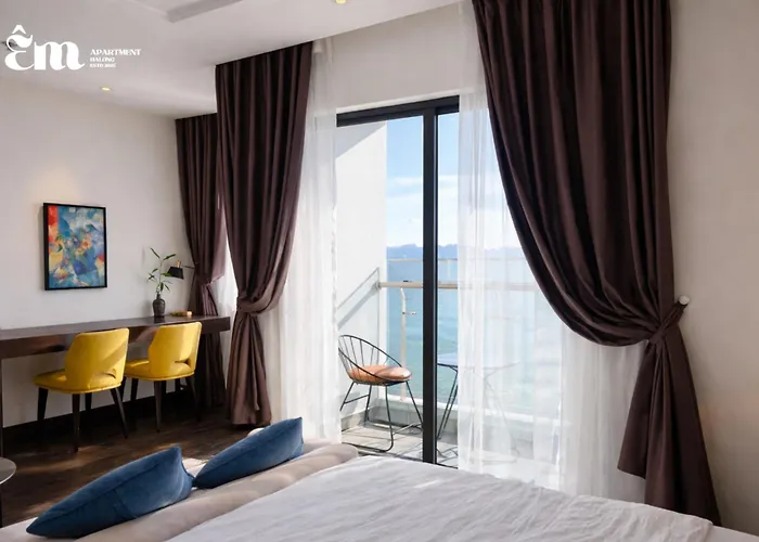 Căn hộ Em - Ocean And Lighthouse View, Sapphire S2 *